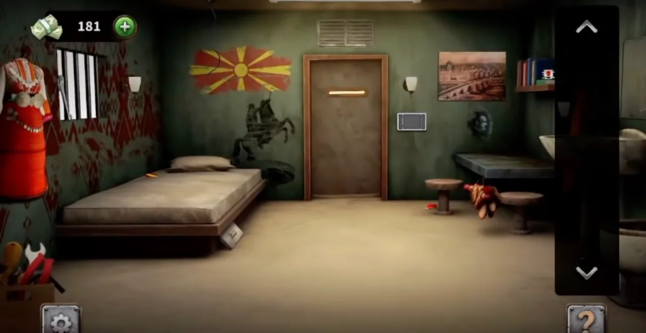 100 Doors Escape from Prison Level 99 North Macedonian Cell gameplay screenshot